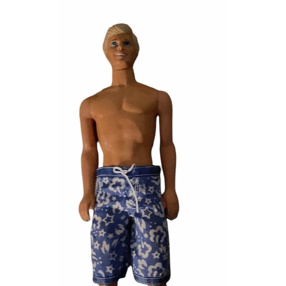 Vtg 1968 Mattel Ken doll with blonde molded hair and a suntanned body Green Eyes
